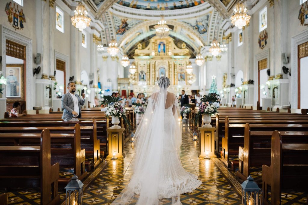Brisbane based wedding planner organising wedding in Bohol in the Philippines